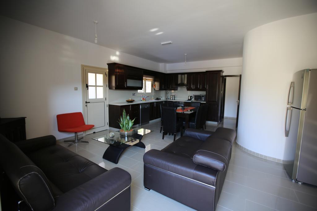 Villa Melyia Kato Pyrgos Zimmer foto